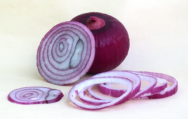 onion-899102_640.jpg