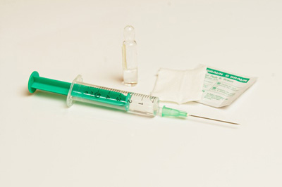 syringe-866534_400.jpg