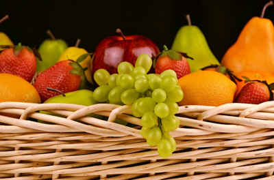 fruit-basket-1114060_400.jpg
